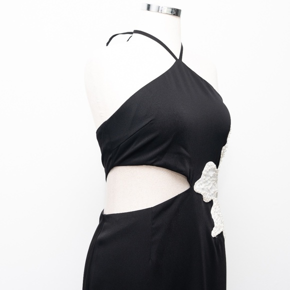 Avec Les Filles - Floral Applique Cutout Halter Midi Dress - Picture 4 of 13